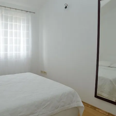 Marina Apartamento Zagvozd
